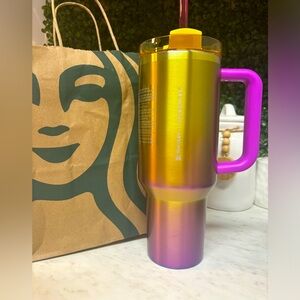 Stanley x Starbucks Summer Sunset Gradient 40oz Tumbler Quencher